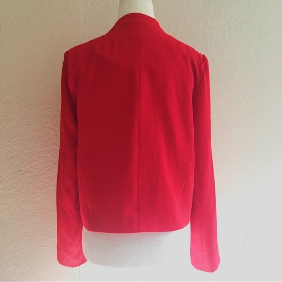 ❤️Tea & Cup gorgeous Red blazer w/ satin lining - Picture 2 of 5